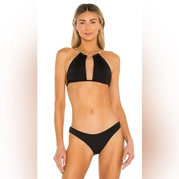 Beach Bunny Madison Top - DD cup - Picture 1 of 2